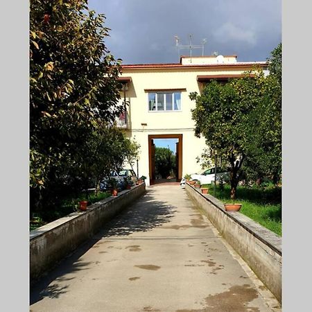 Appartamento In Villa Alle Falde Del Vesuvio نابولي المظهر الخارجي الصورة