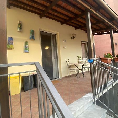Appartamento In Villa Alle Falde Del Vesuvio نابولي المظهر الخارجي الصورة