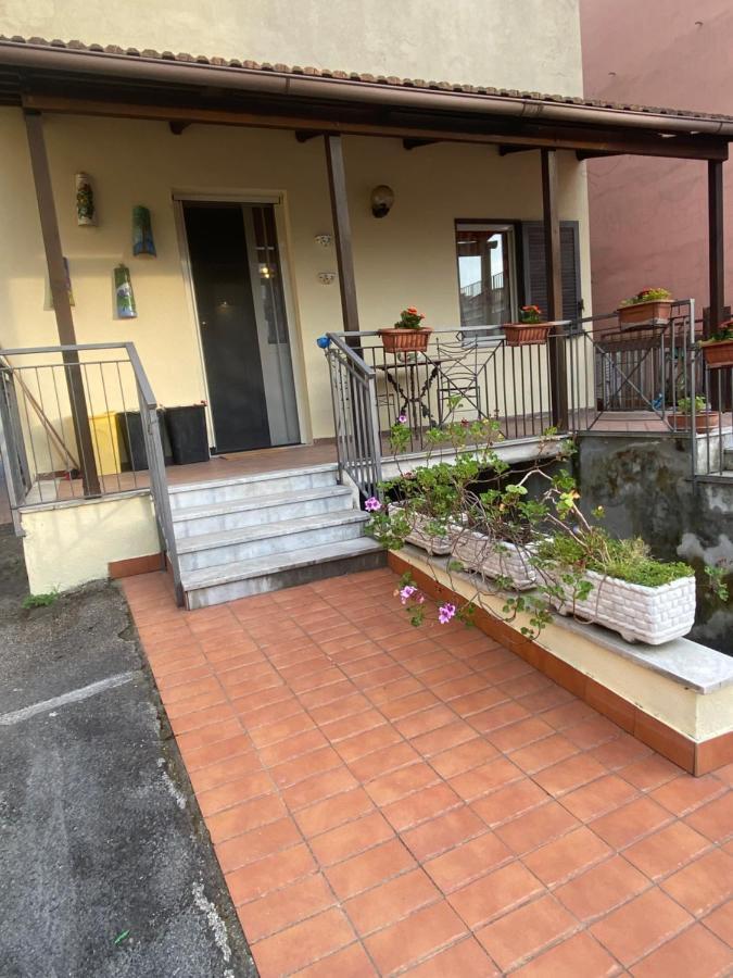 Appartamento In Villa Alle Falde Del Vesuvio نابولي المظهر الخارجي الصورة