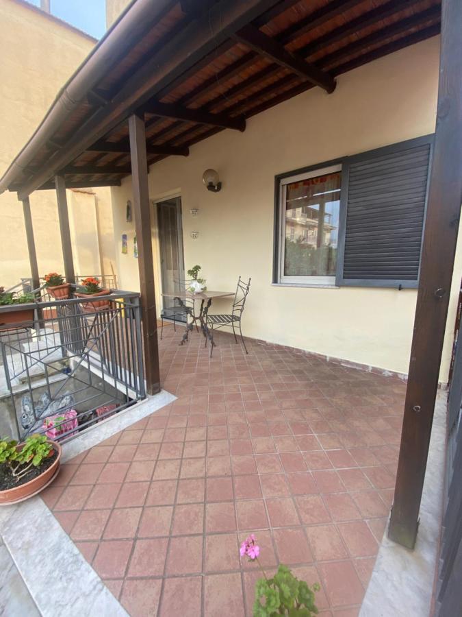 Appartamento In Villa Alle Falde Del Vesuvio نابولي المظهر الخارجي الصورة