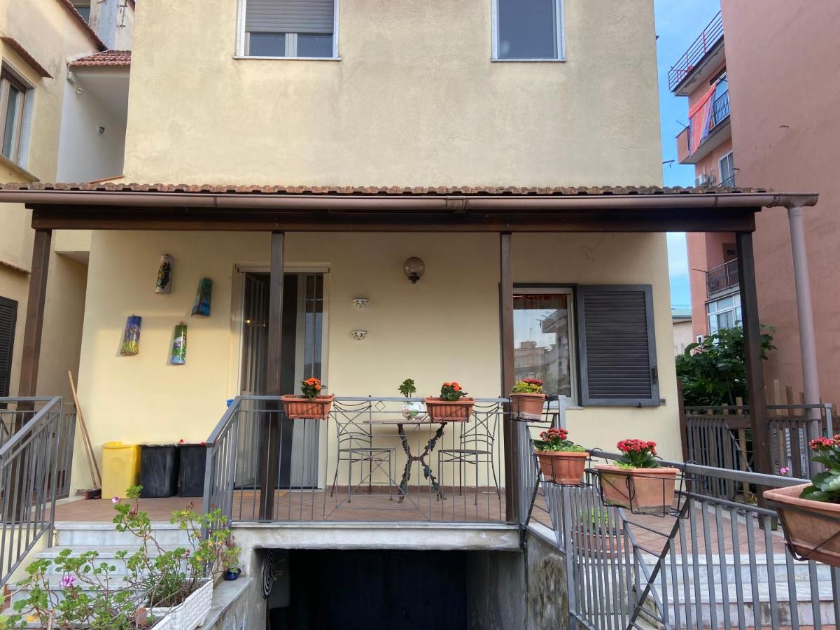 Appartamento In Villa Alle Falde Del Vesuvio نابولي المظهر الخارجي الصورة